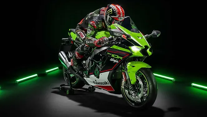 2022 Kawasaki Ninja ZX-10R launched in new colours - BikeWale