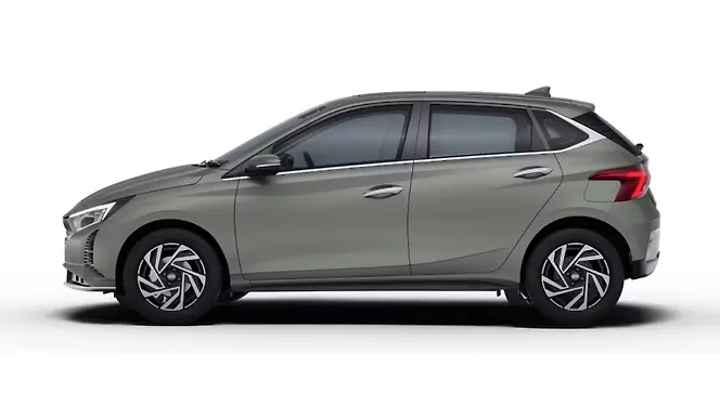 i20 in selected color
