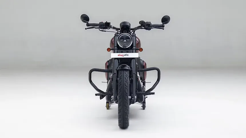 Jawa 42 Bobber 360 view - BikeWale