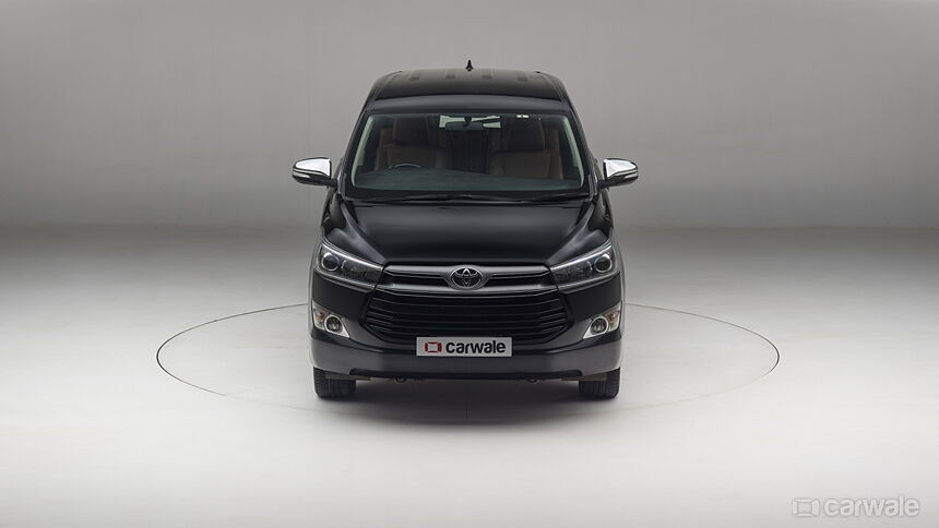 Toyota Innova Crysta 360 View Carwale