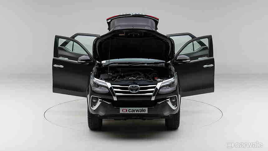 Toyota Fortuner 360 View Carwale