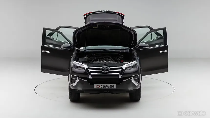 Toyota Fortuner 360 View Carwale
